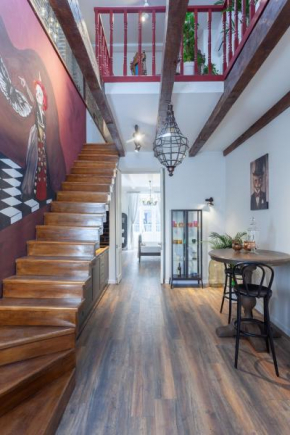 Alice Loft-luxury place in a historical home